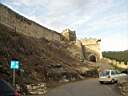 017.JPG: auf der burgruine landskron war ma dann was essen