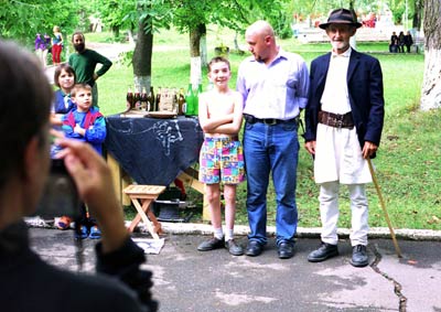 To the Sculpture Symposium