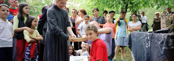 To the Sculpture Symposium