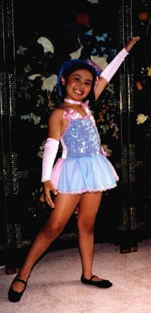 megdance981.jpg (24541 bytes)