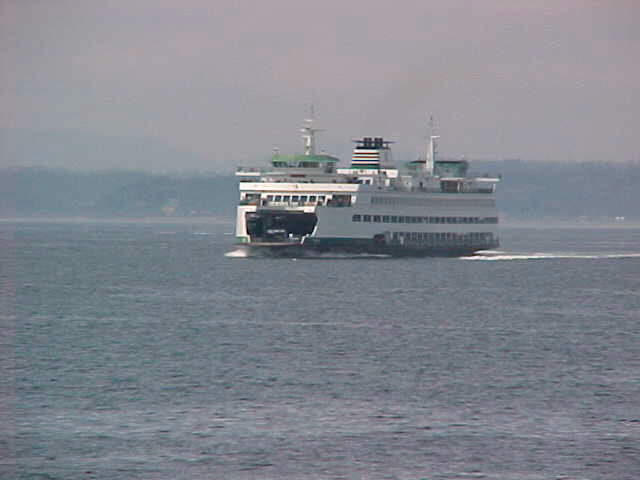 ferry.jpg (24168 bytes)