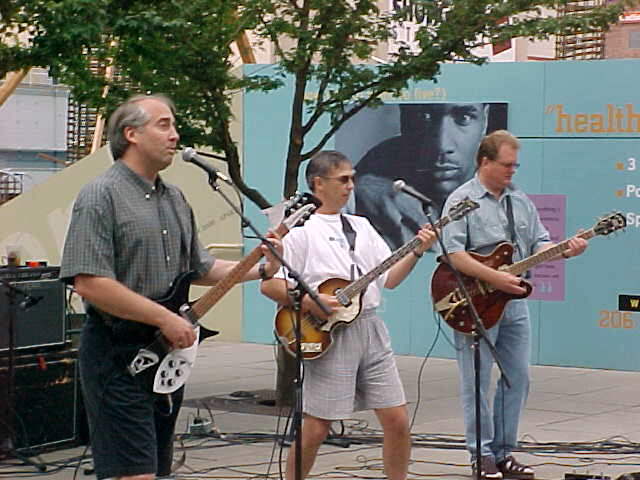 nowhere.jpg (52184 bytes)