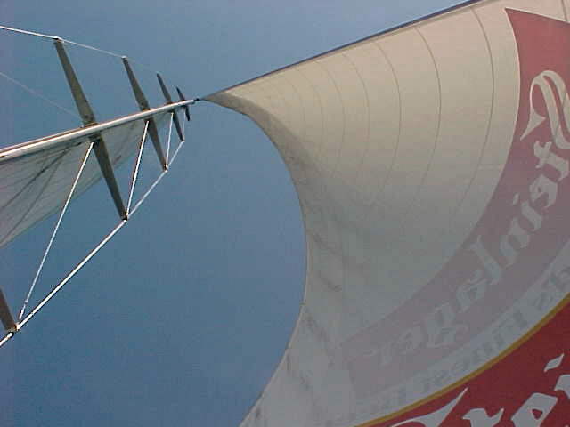 sail.jpg (20668 bytes)