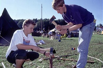 Audun og H�kon jobber (!)