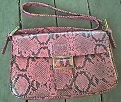 pink_snakeskin_handbag.jpg (55460 bytes)