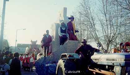 carnaval5.jpg (21820 bytes)