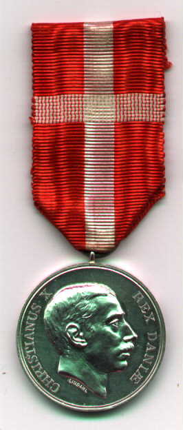 Denm01a.jpg (24636 bytes)