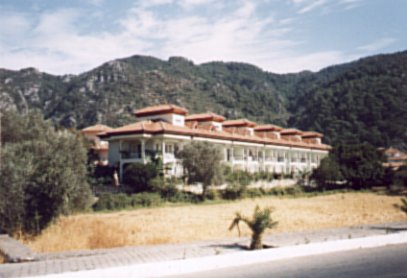 The Medsun Apartments, Icmeler