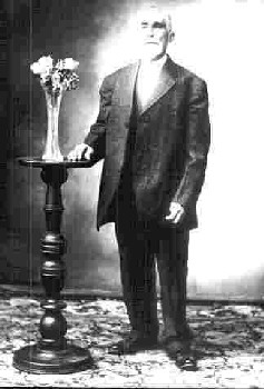 wh-mulnix.jpg (27907 bytes)