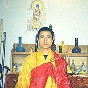 Photo of Kungfu Master Xing Du with two of his students at the Shaolin Temple.