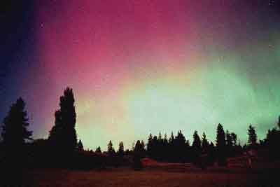 n09a-aurora-Wicklund4TN.jpg 400x267