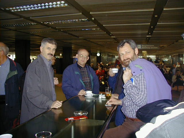 04140005.jpg (58717 Byte)