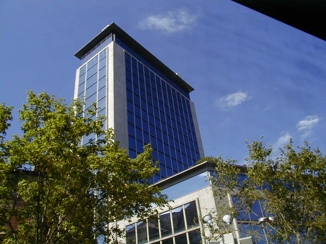 04140085.jpg (61526 Byte)