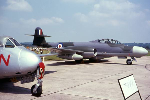 Gloster Meteor NF13