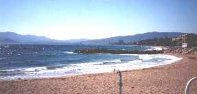 cannes.jpg (5584 bytes)