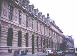 louvre.jpg (8626 bytes)