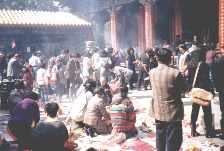 worshiper.JPG (6853 bytes)