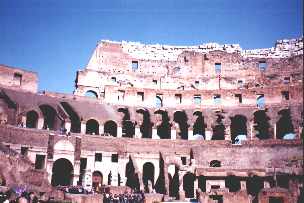 colisee1.JPG (12111 bytes)