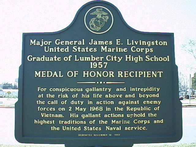 sighn1.jpg (70968 bytes)