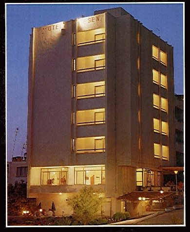 otelcephegece.jpg (191139 bytes)