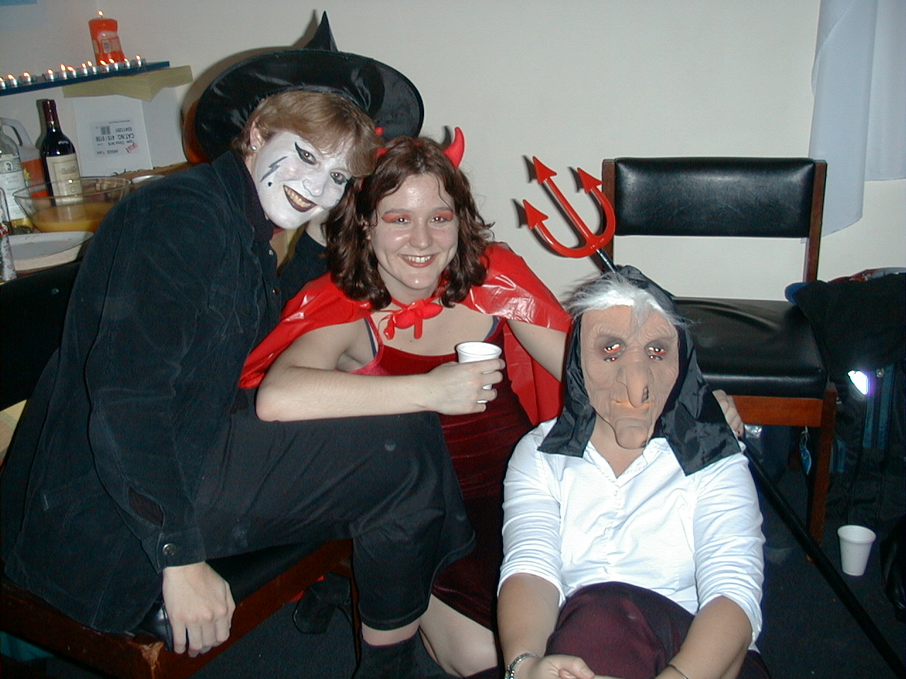 agf00004.jpg (293703 bytes)