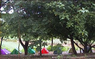 newtent.JPG (23573 bytes)