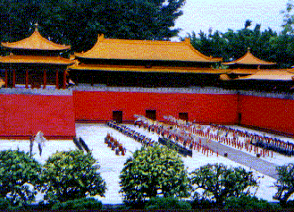 smalltown.gif (49526 bytes)