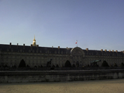 invalides7_reduc.jpg (21934 octets)