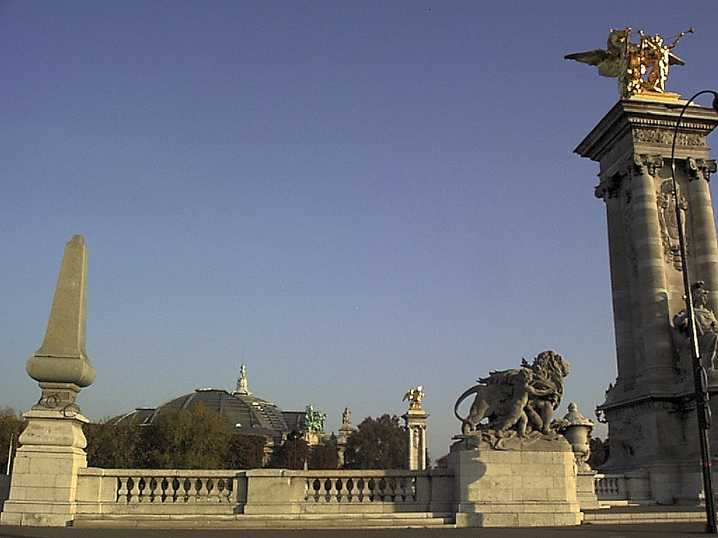 palais_decouverte.jpg (652276 octets)