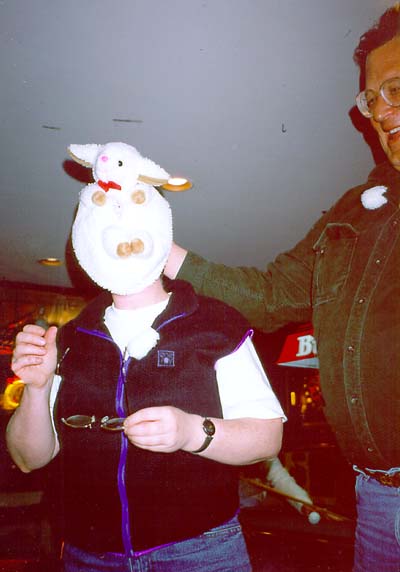 ppl_me_sheepface.JPG (30198 bytes)