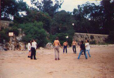 ...y también jugamos al voley en la playa.