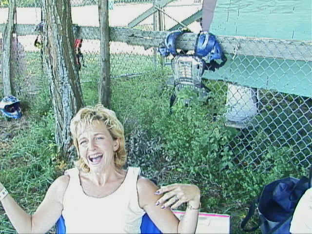 Karencatchinflies.jpg (192529 bytes)