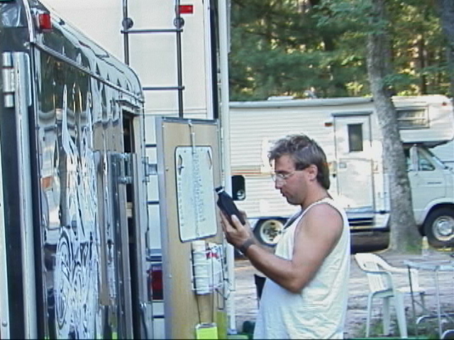 Randyprebreak.jpg (168488 bytes)