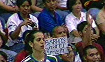 barros fanatic#2...check out the sign