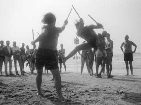 capoeira12.jpg - 10.15 K