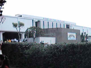 Dana9018.bmp (230454 bytes)