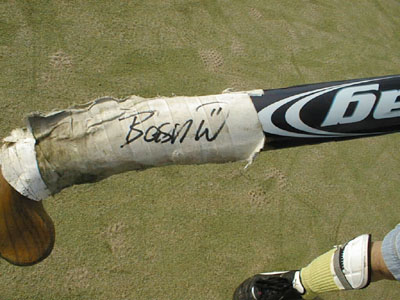 Handtekening van Bas op een stick