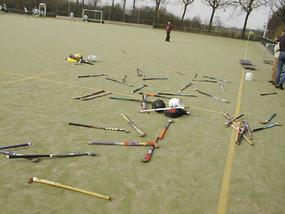 Zooitje sticks tijdens de warming up