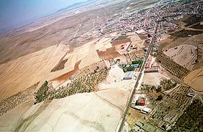 foto_galeria_01.JPG (24888 bytes)
