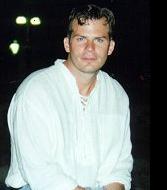 guy99.jpg (5022 bytes)