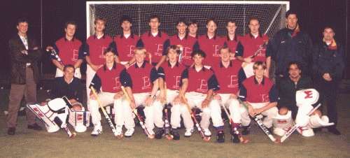 h19697.jpg (33100 bytes)