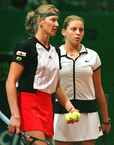 grafburic.jpg (53848 bytes)