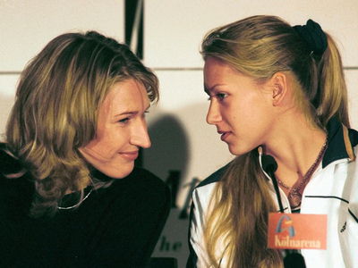 grafcologne3.jpg (24973 bytes)