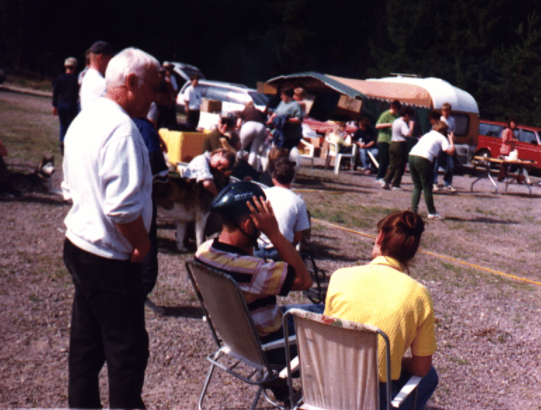 Det g�r hett till p� SPHK�s Utst�llningar.