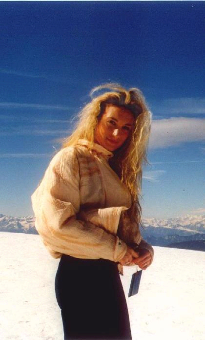 chiara33.jpg (37037 byte)