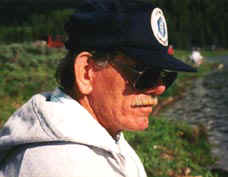 Bobfishing.jpg (14760 bytes)