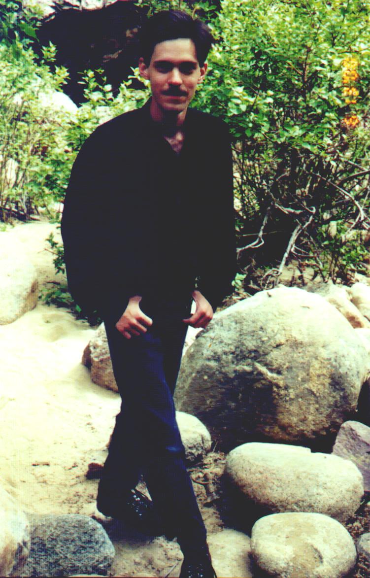 Michael 1.JPG (144107 bytes)