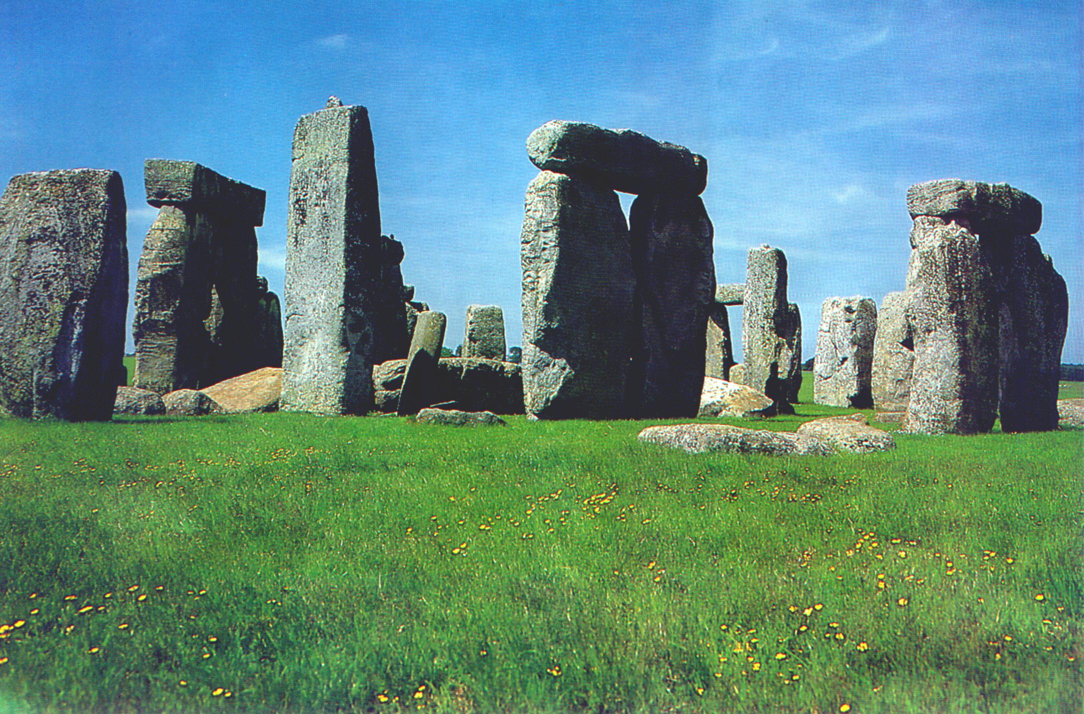 Stonehenge.JPG (638389 bytes)