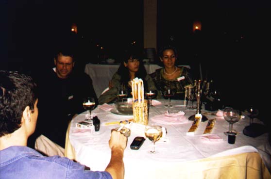 Modena11.JPG (25725 byte)