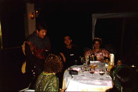 Modena2.JPG (25497 byte)